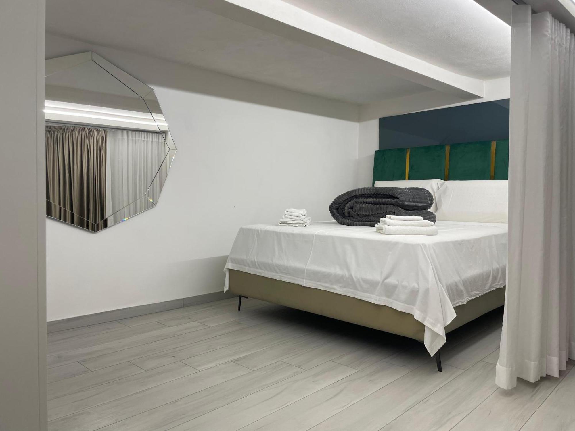 Couette-café Acquicella House